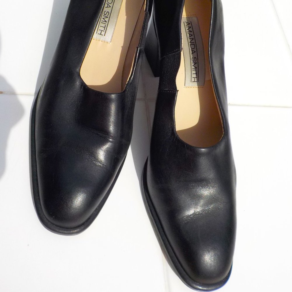 Amanda Smith Pumps Leather Uppers Black EUC SZ 10M